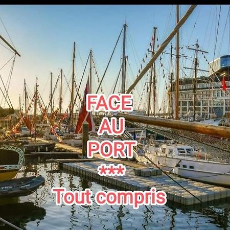 Le Reflet Des Voiles Face Au Port De Fecamp Apartment Luaran gambar